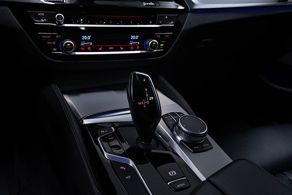 BMW 520d 21 of 30