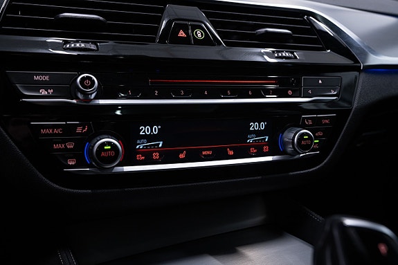 BMW 520d 25 of 30