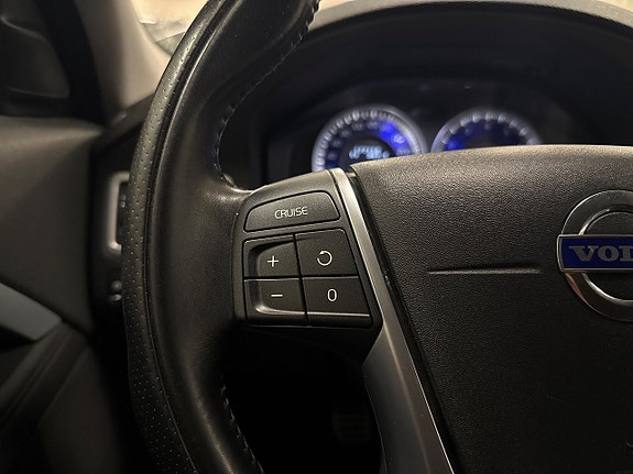 Volvo V70 15 of 22