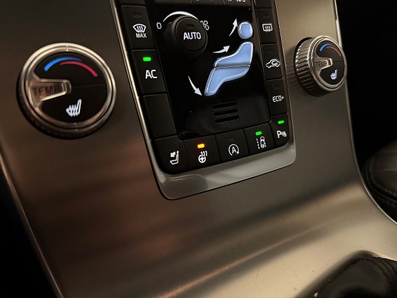 Volvo V60 18 of 24