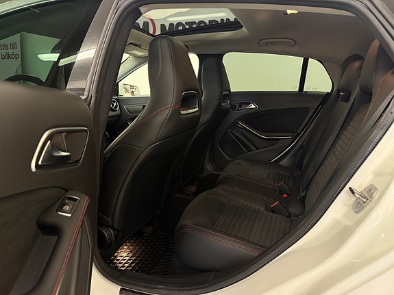 Mercedes-Benz CLA200 d 12 of 27