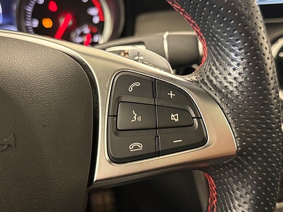 Mercedes-Benz CLA200 d 24 of 27