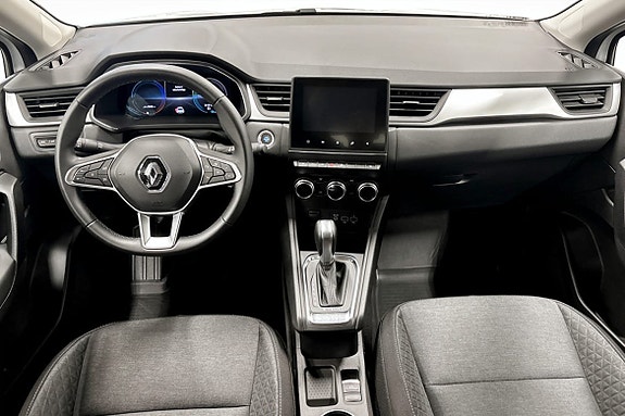 Renault Captur 9 of 18
