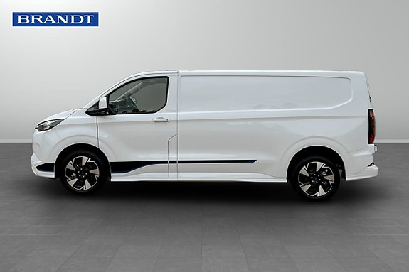 Ford Transit Custom 3 of 7