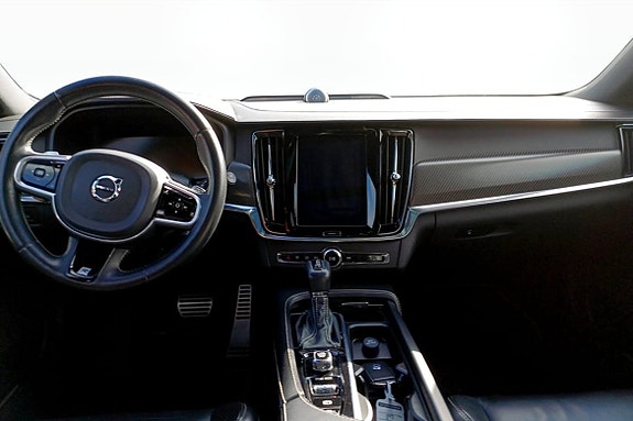 Volvo V90 4 of 9