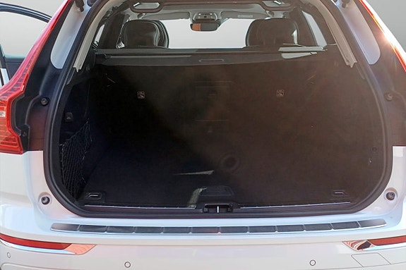 Volvo XC60 9 of 9