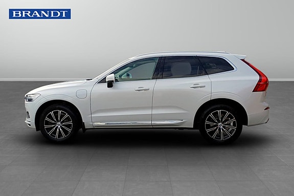 Volvo XC60 3 of 9