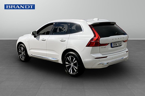 Volvo XC60 3 of 18