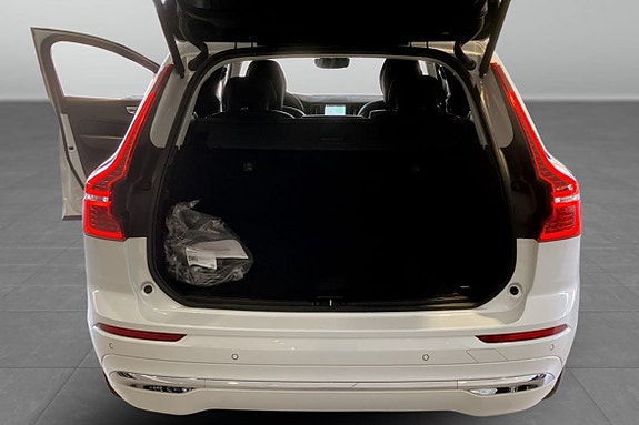 Volvo XC60 17 of 18