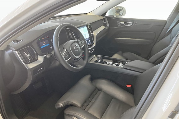 Volvo XC60 10 of 18