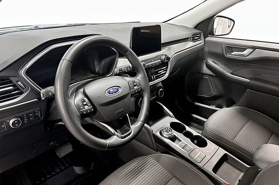 Ford Kuga 9 of 18