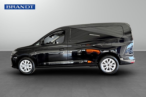 Ford Transit Connect 3 of 7