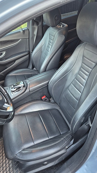 Mercedes-Benz E220 d 6 of 6