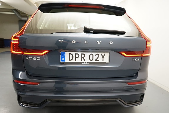 Volvo XC60 18 of 21