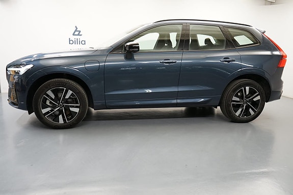 Volvo XC60 2 of 21