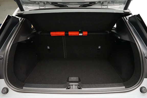 Volvo EX30 8 of 18