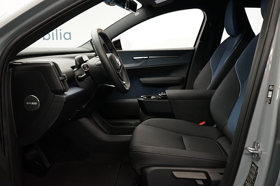 Volvo EX30 5 of 18