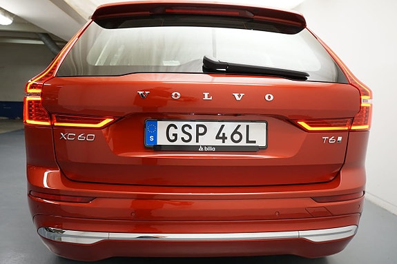 Volvo XC60 16 of 19