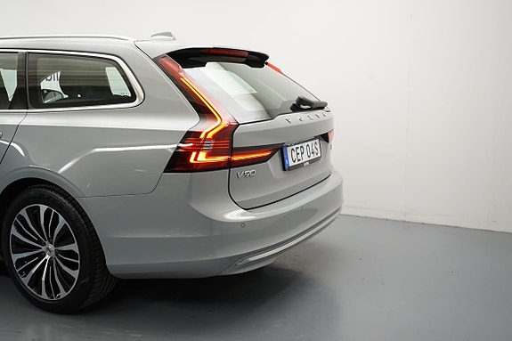 Volvo V90 3 of 18