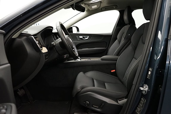 Volvo XC60 5 of 21