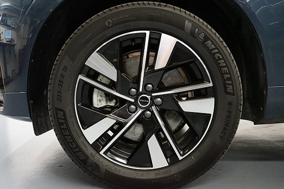 Volvo XC60 21 of 21