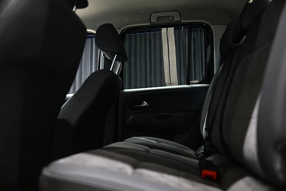 Volkswagen Amarok 13 of 25