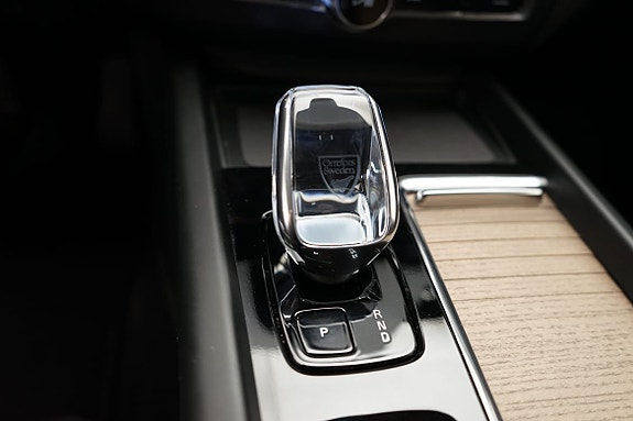 Volvo XC60 16 of 22