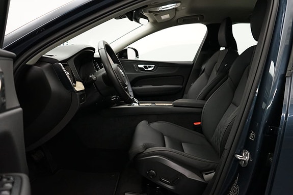 Volvo XC60 5 of 22