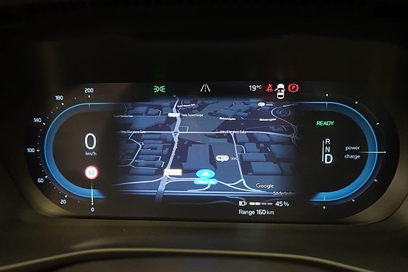 Volvo C40 15 of 21