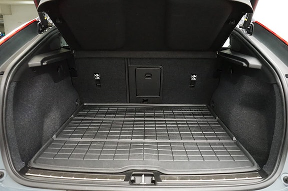 Volvo C40 8 of 21