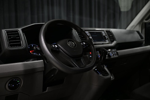 Volkswagen Crafter 17 of 30