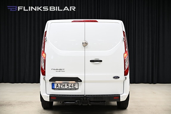 Ford Transit Custom 16 of 30