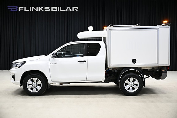 Toyota HiLux 4 of 30