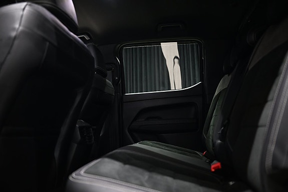 Volkswagen Amarok 25 of 30