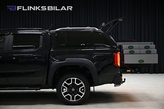 Volkswagen Amarok 8 of 30