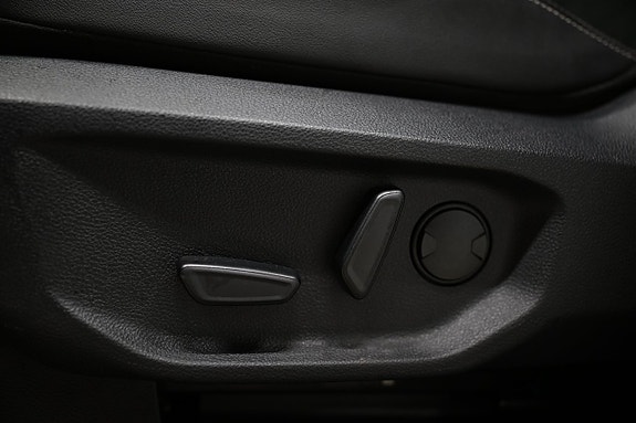 Volkswagen Amarok 22 of 30