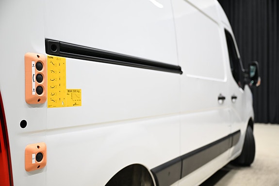 Renault Master 8 of 28