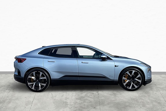 Polestar 4 4 of 15