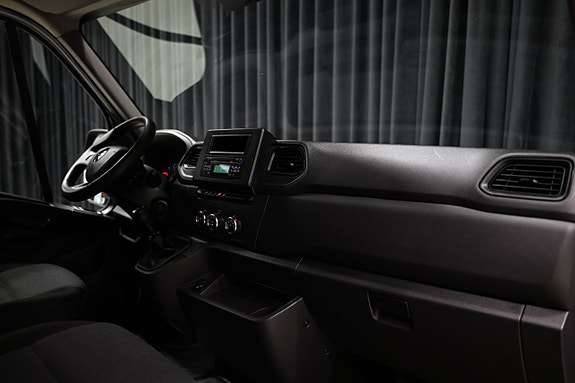 Renault Master 16 of 21