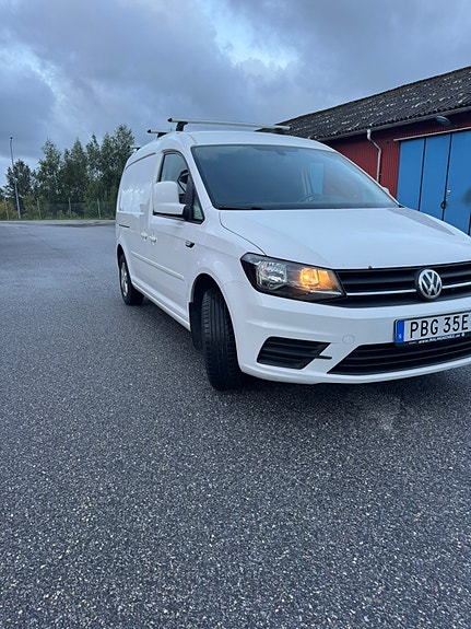 Volkswagen Caddy Maxi 5 of 9