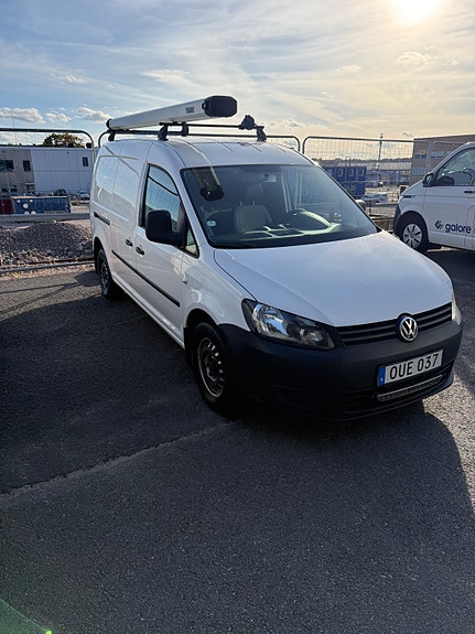 Volkswagen Caddy Maxi 2 of 7