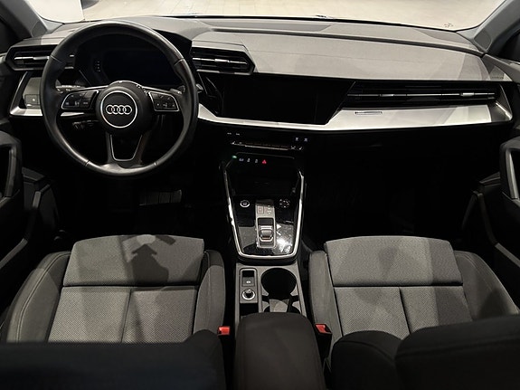 Audi A3 9 of 18