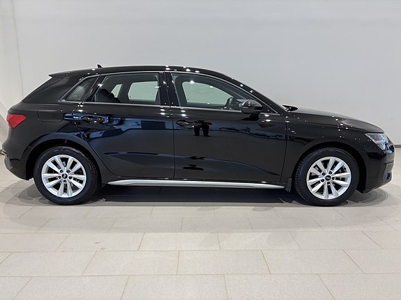 Audi A3 4 of 18