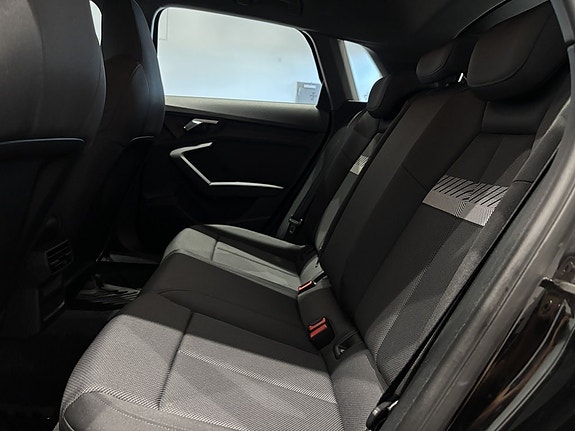 Audi A3 8 of 18