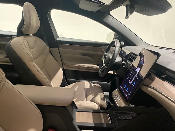 Volvo ES90 7 of 18