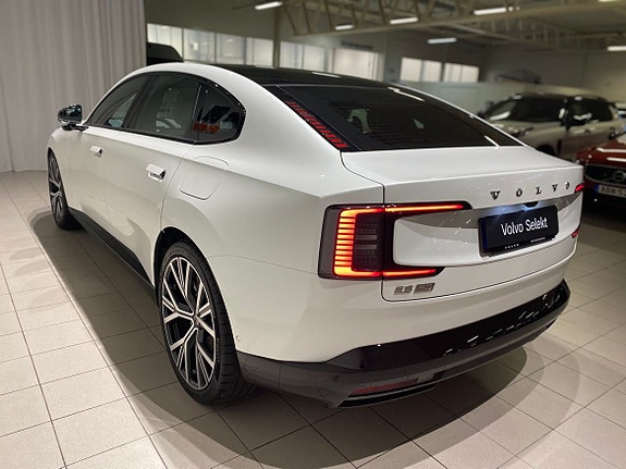 Volvo ES90 6 of 18