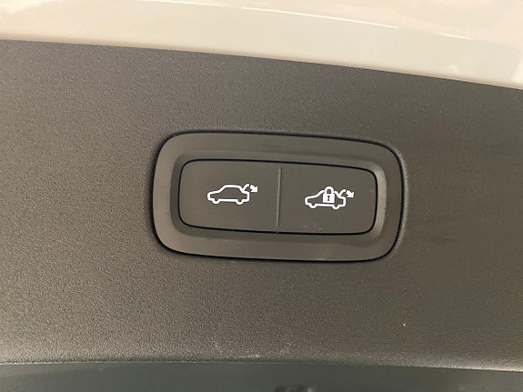 Volvo ES90 5 of 18
