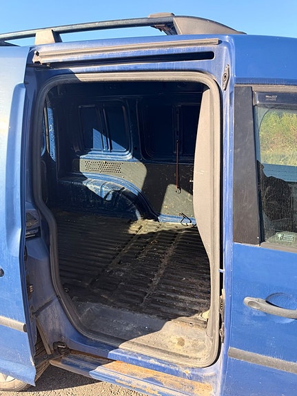 Volkswagen Caddy 10 of 18