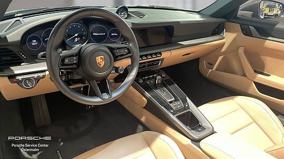 Porsche 911 Carrera S 3 of 19