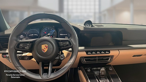 Porsche 911 Carrera S 14 of 19